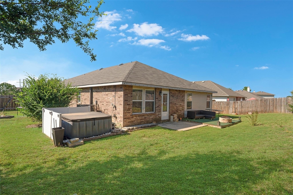 2901 Saddle Drive - Photo 25