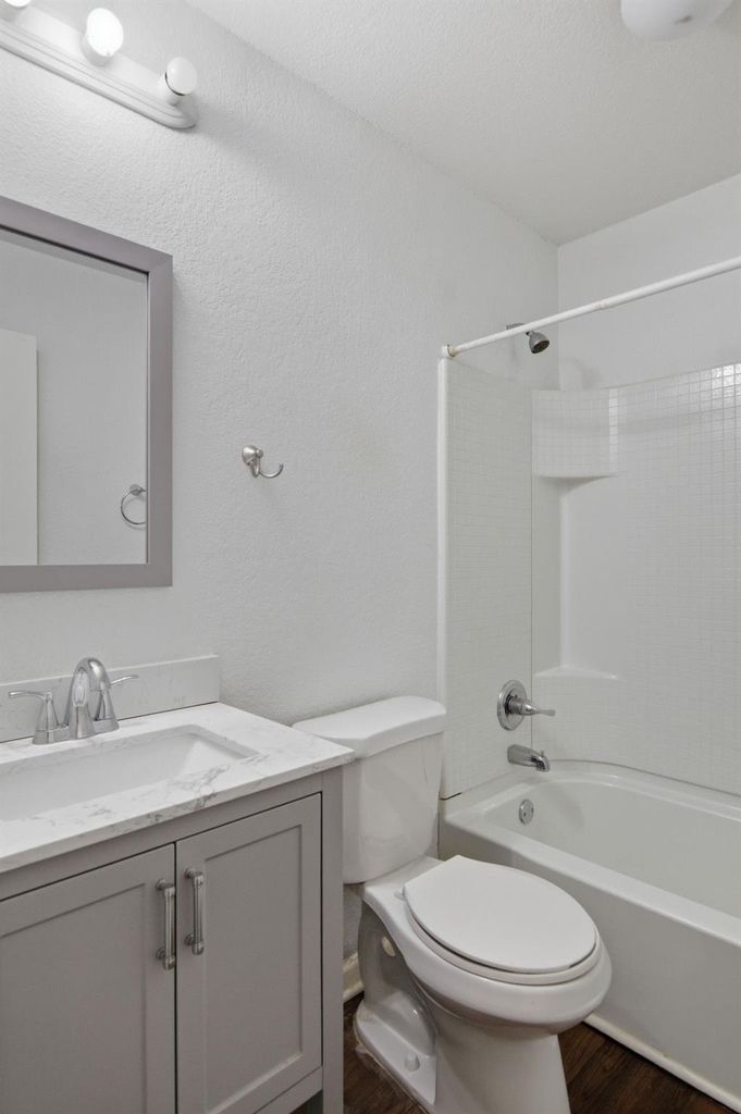 6413 Melinda Court - Photo 22
