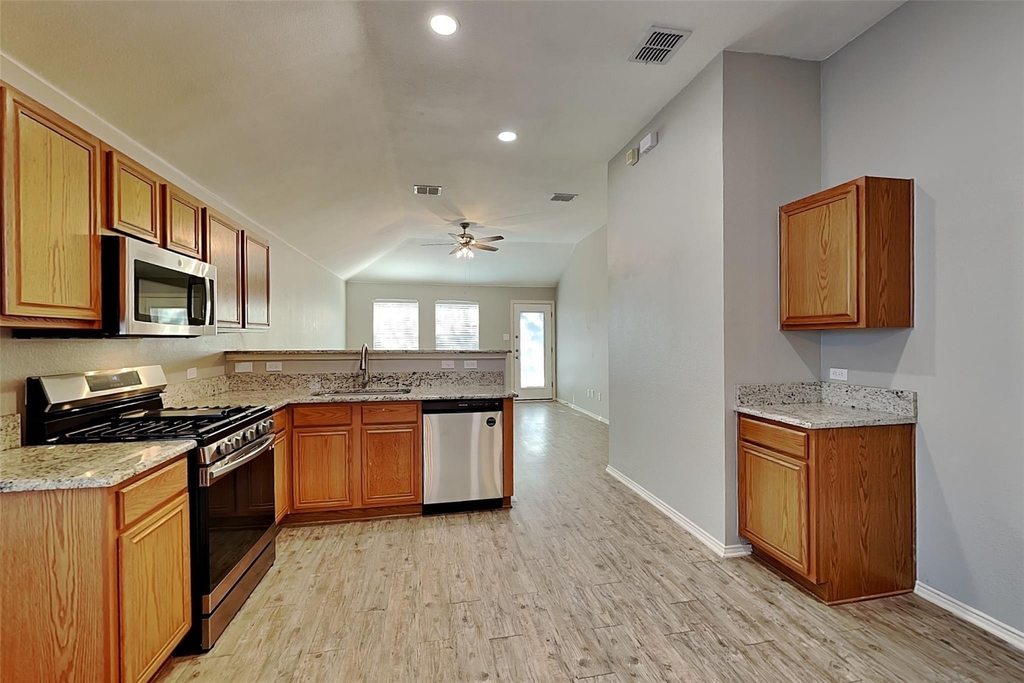 11828 Cottontail Drive - Photo 3