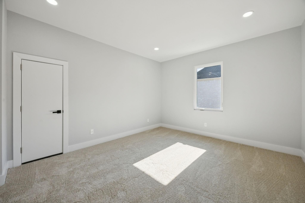 2415 Valley View Drive - Photo 22