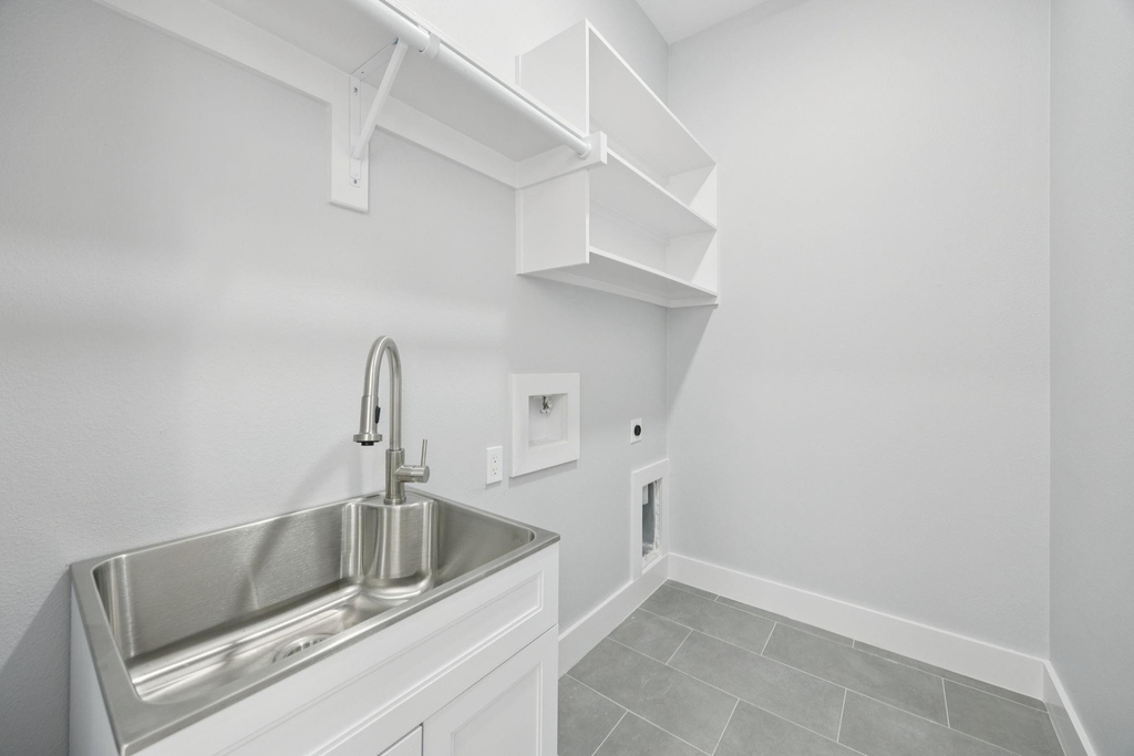 2415 Valley View Drive - Photo 13