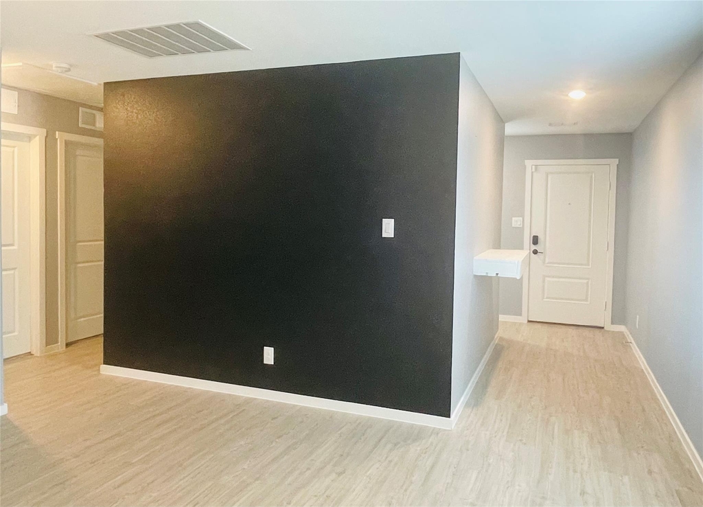 1405 Merlin Bluff Street - Photo 4