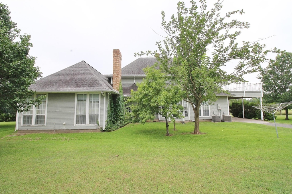8150 Bob White Road - Photo 32