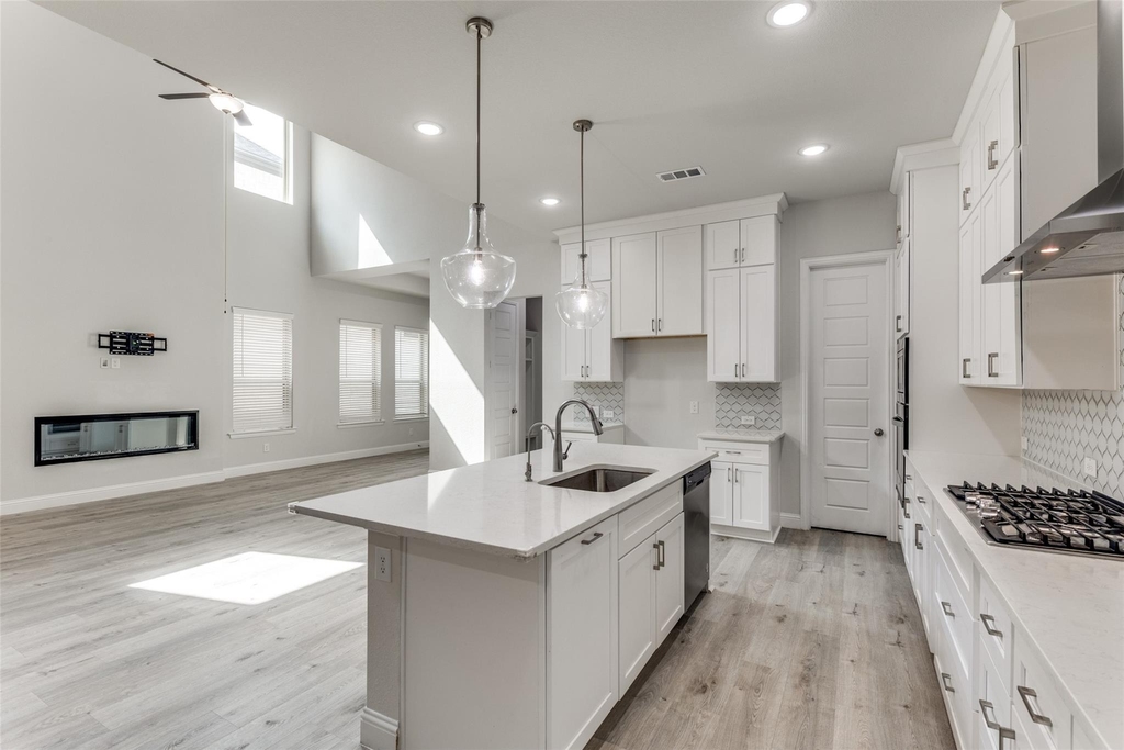 4592 Refugio Drive - Photo 15