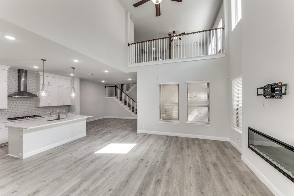 4592 Refugio Drive - Photo 7