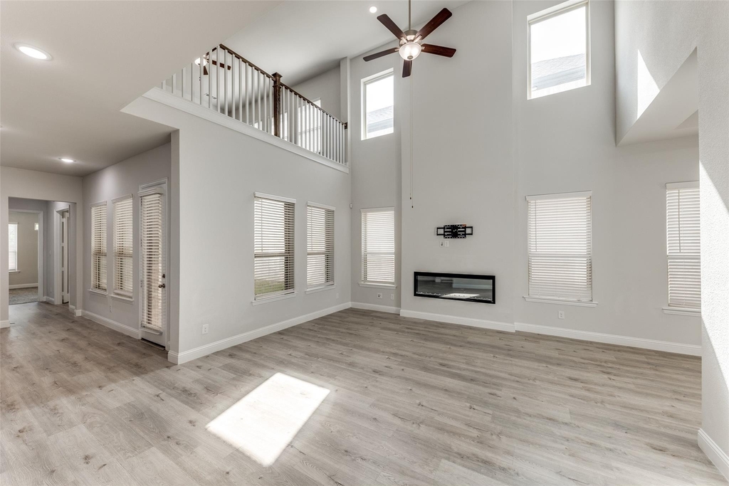 4592 Refugio Drive - Photo 4