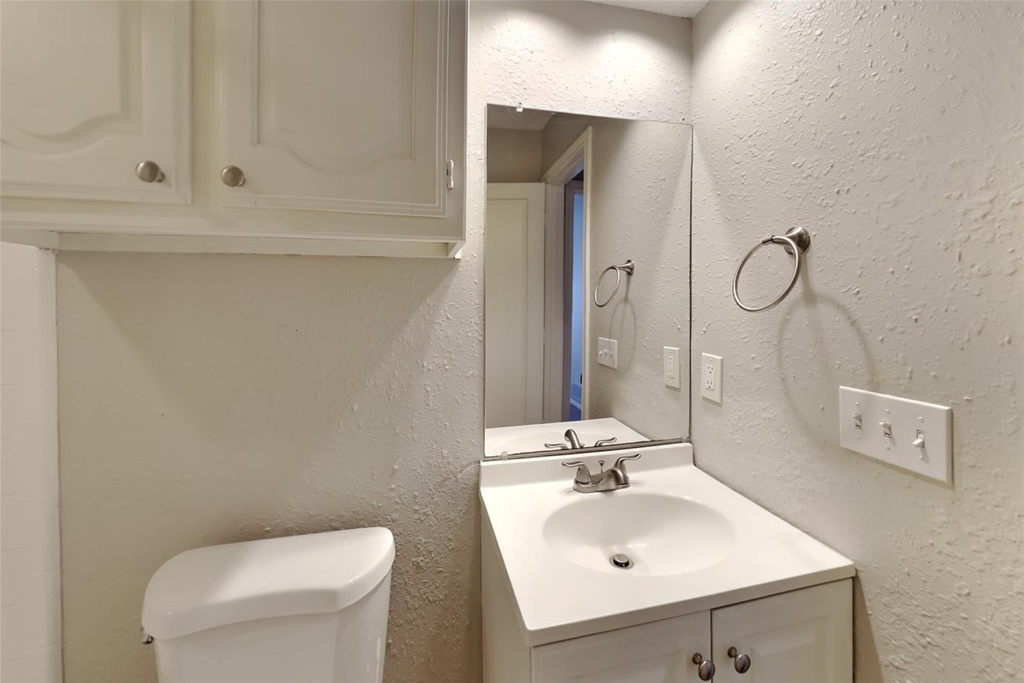3252 Sugarbush Drive - Photo 17