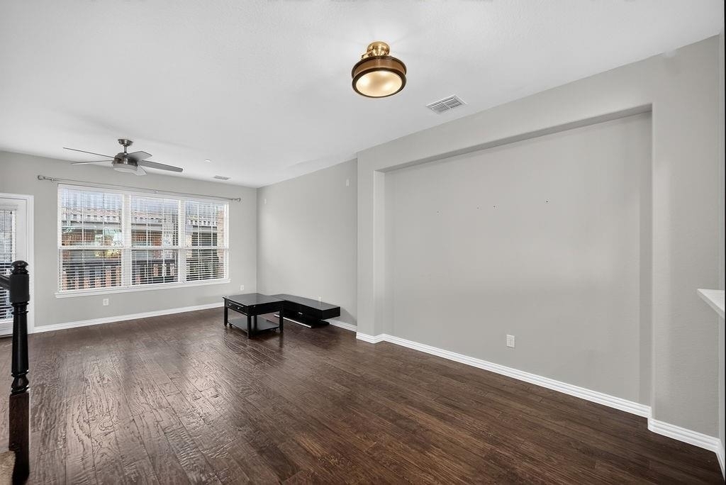 7880 Oxer Drive - Photo 8