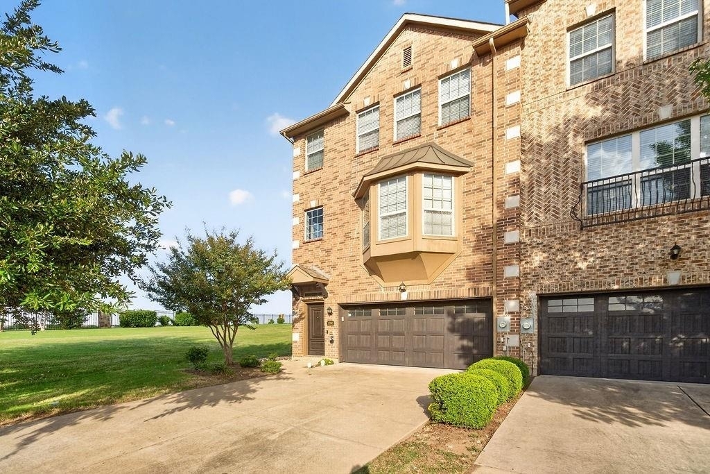 7880 Oxer Drive - Photo 34