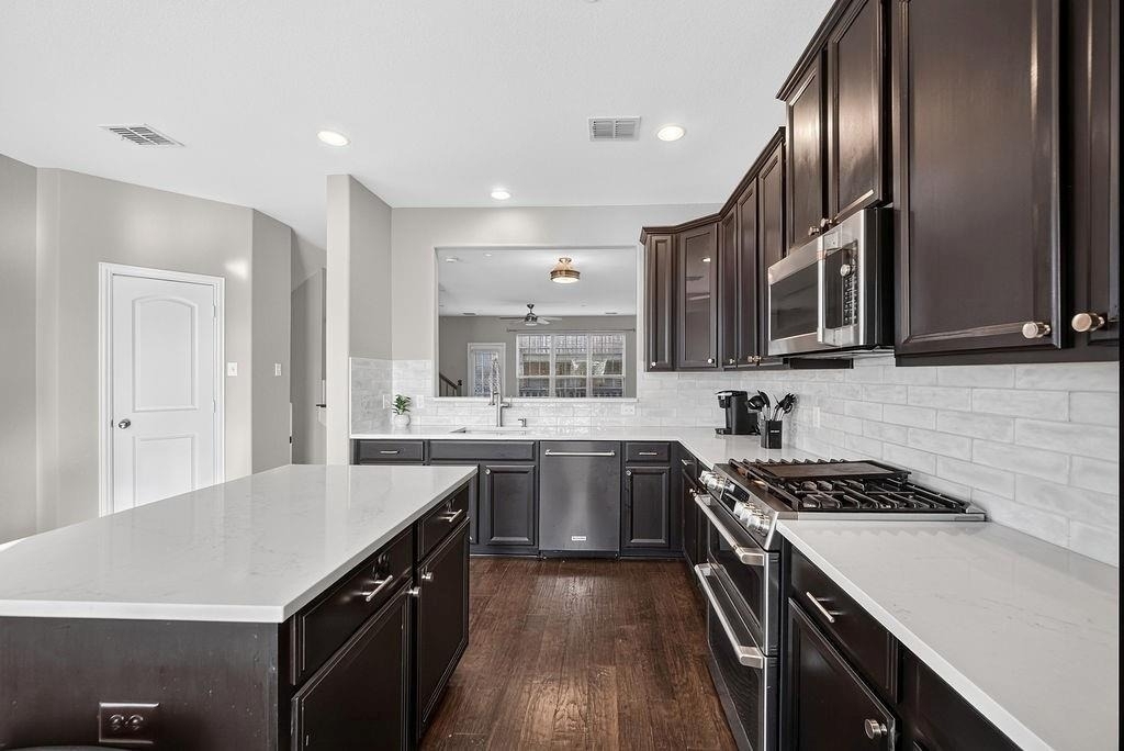 7880 Oxer Drive - Photo 4