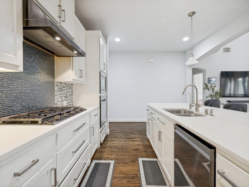 5112 Engleswood Trail - Photo 6