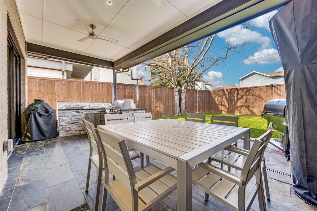 3925 Lively Lane - Photo 15