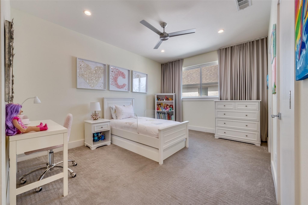 3925 Lively Lane - Photo 7
