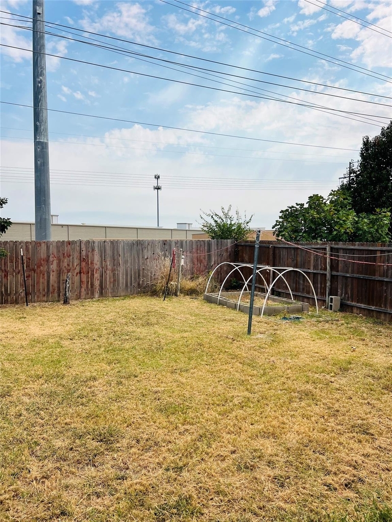 6209 Thoroughbred Trail - Photo 19