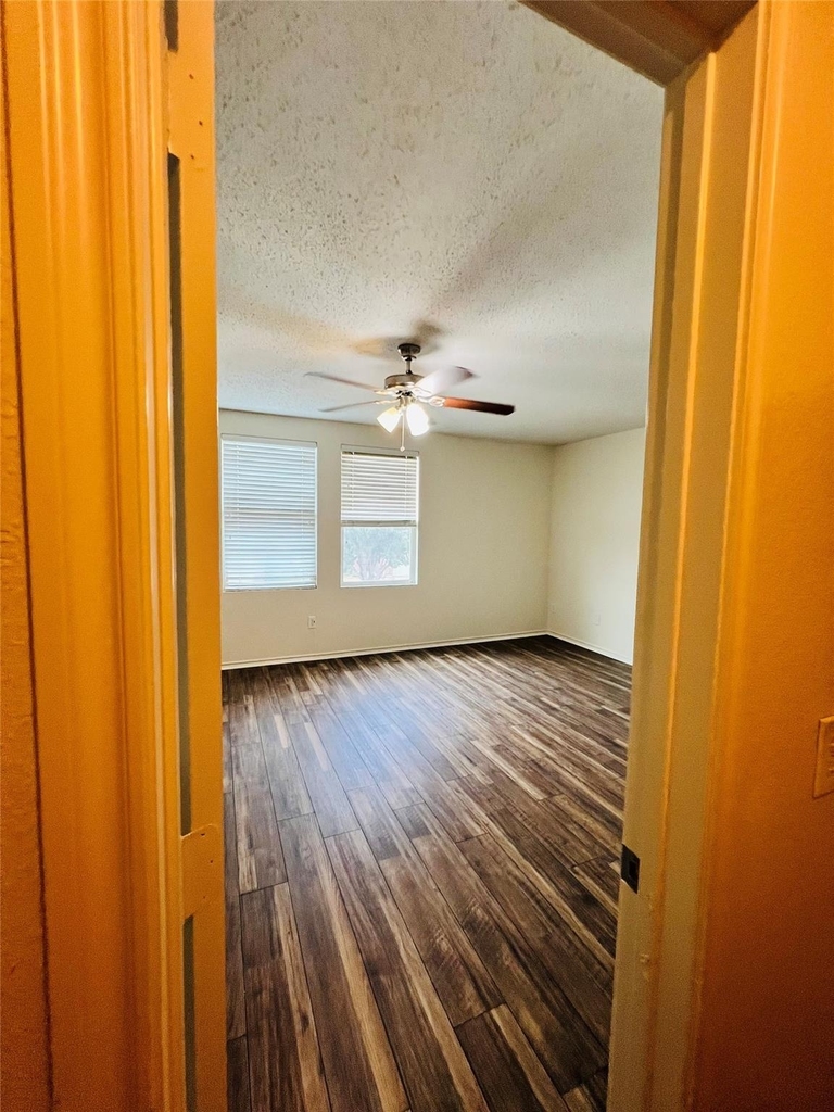 6209 Thoroughbred Trail - Photo 29