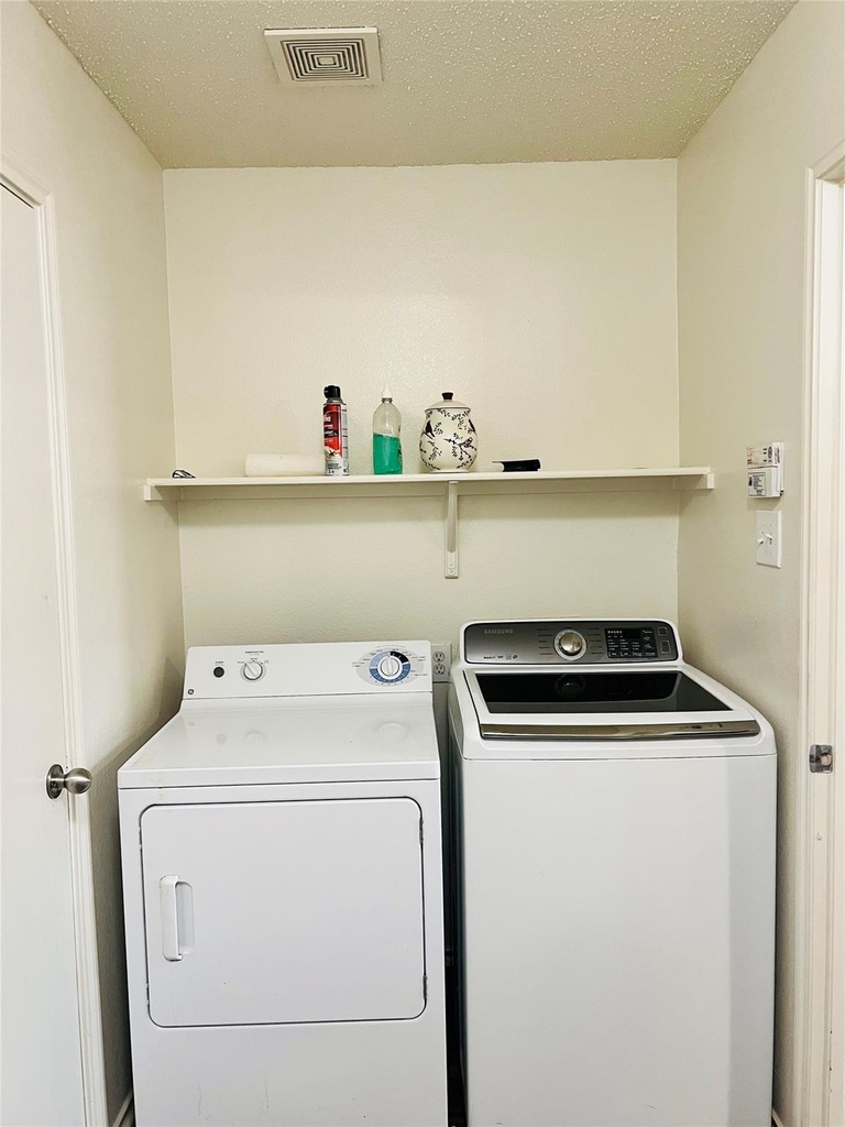 6209 Thoroughbred Trail - Photo 17