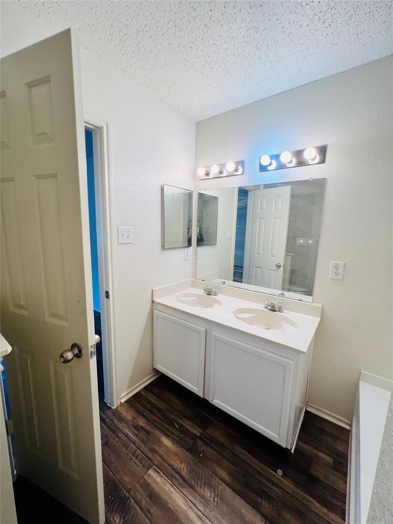 6209 Thoroughbred Trail - Photo 31