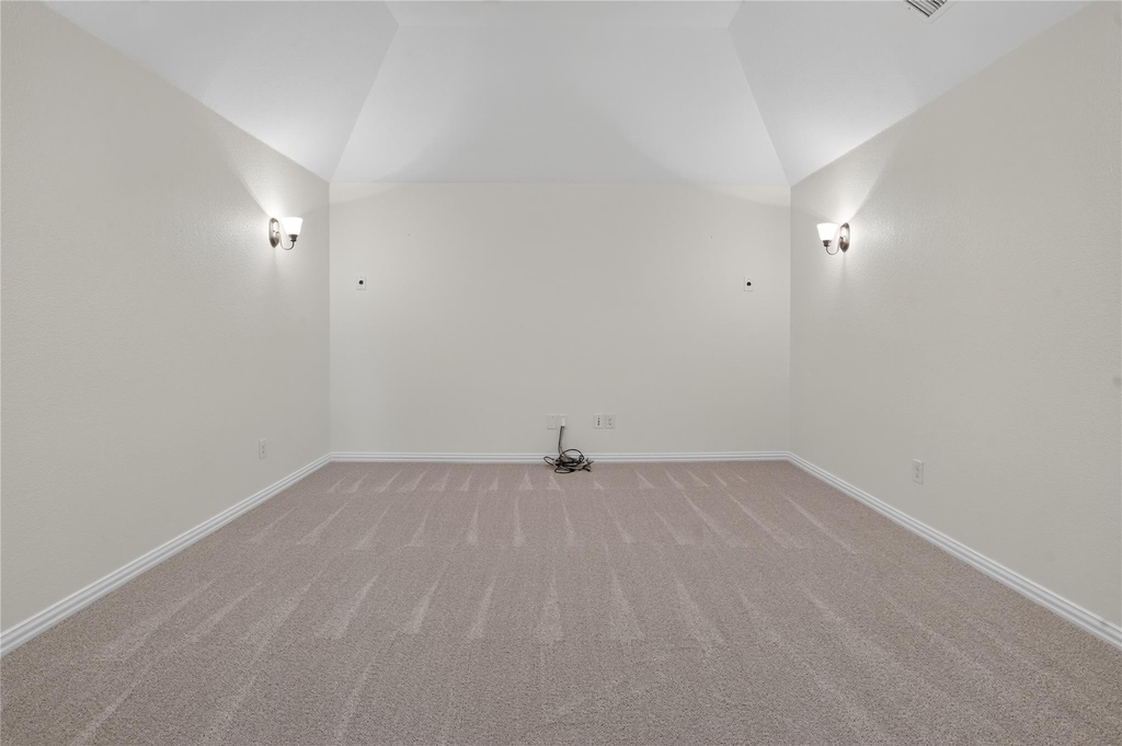 913 Avian Drive - Photo 27