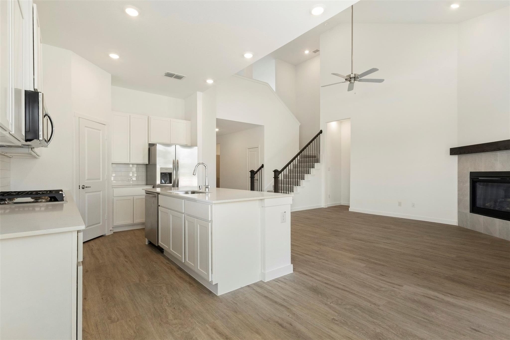 223 Loving Trail - Photo 14