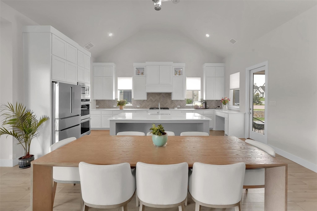 506 Lakeshore Boulevard - Photo 12