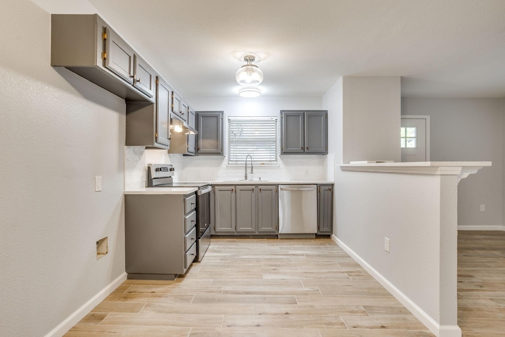 2616 Bomar Avenue - Photo 8