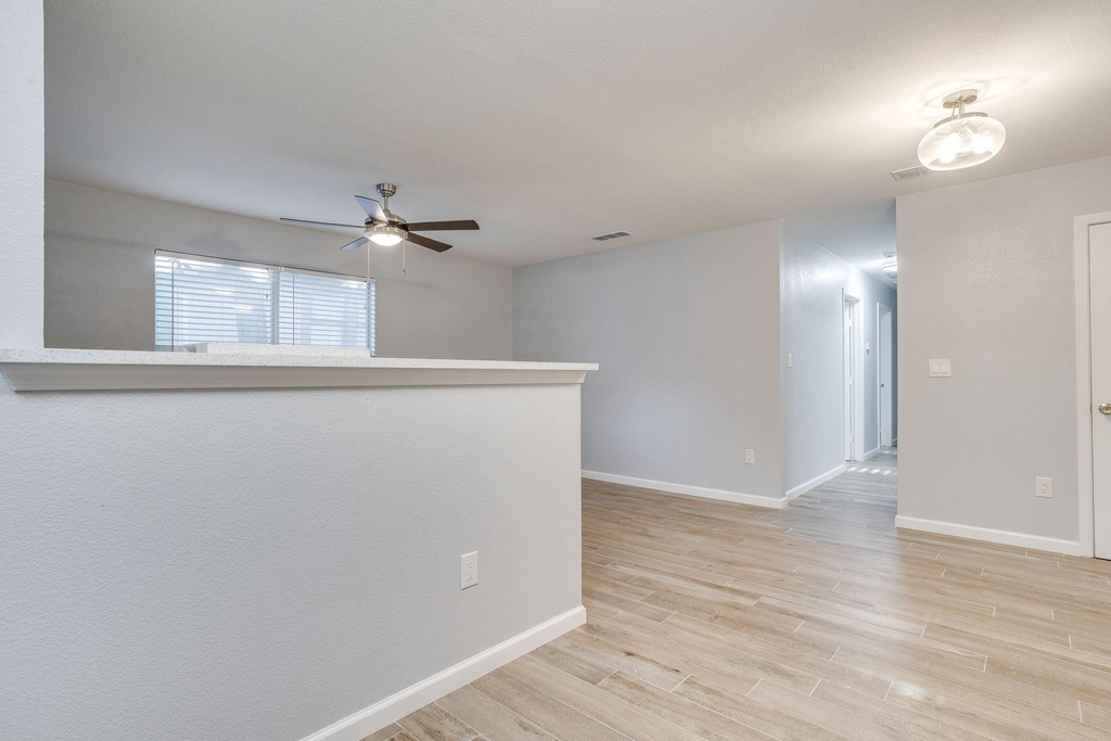2616 Bomar Avenue - Photo 9