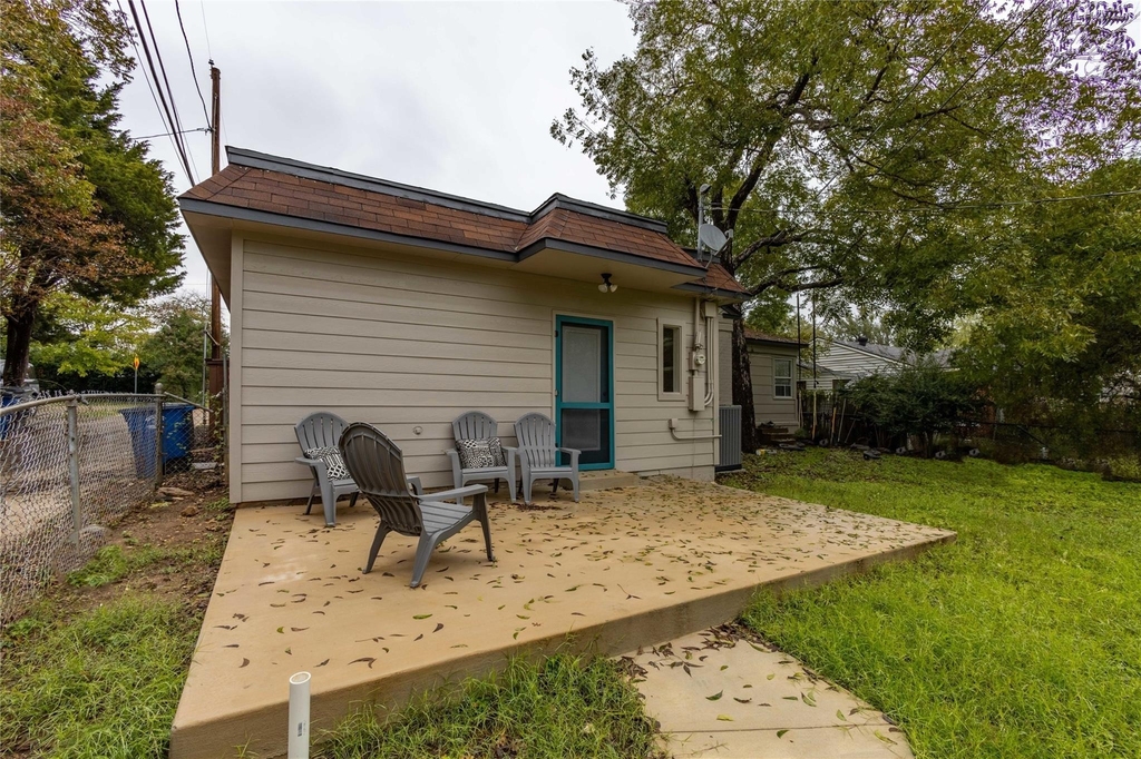 2732 Mateur Street - Photo 32