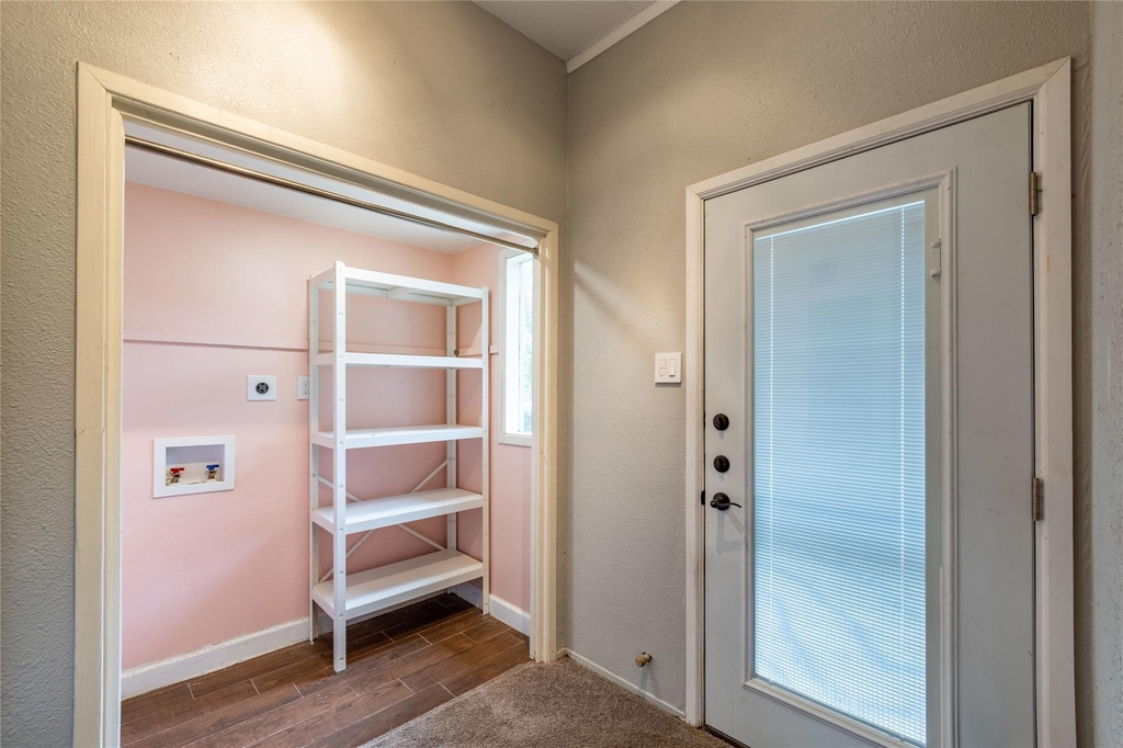 2732 Mateur Street - Photo 30
