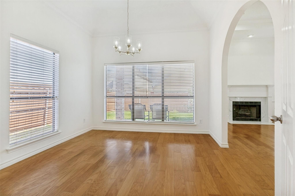 703 Rams Court - Photo 2
