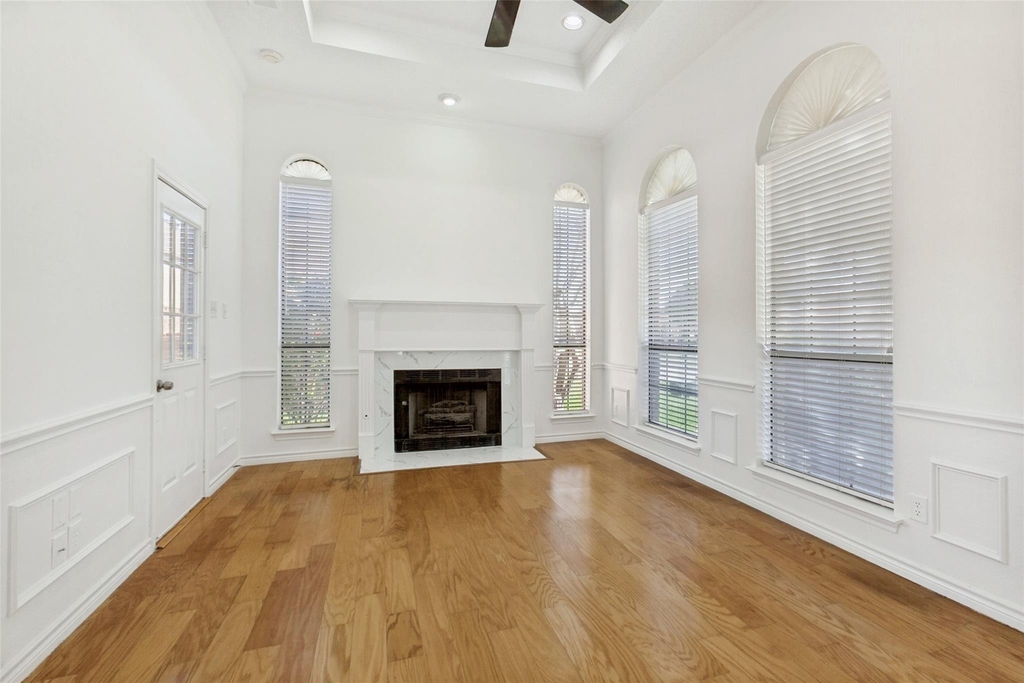 703 Rams Court - Photo 1