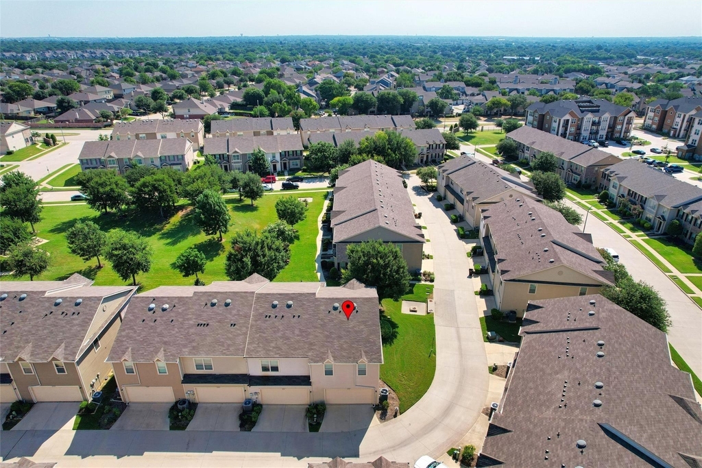 6900 Carrington Lane - Photo 32