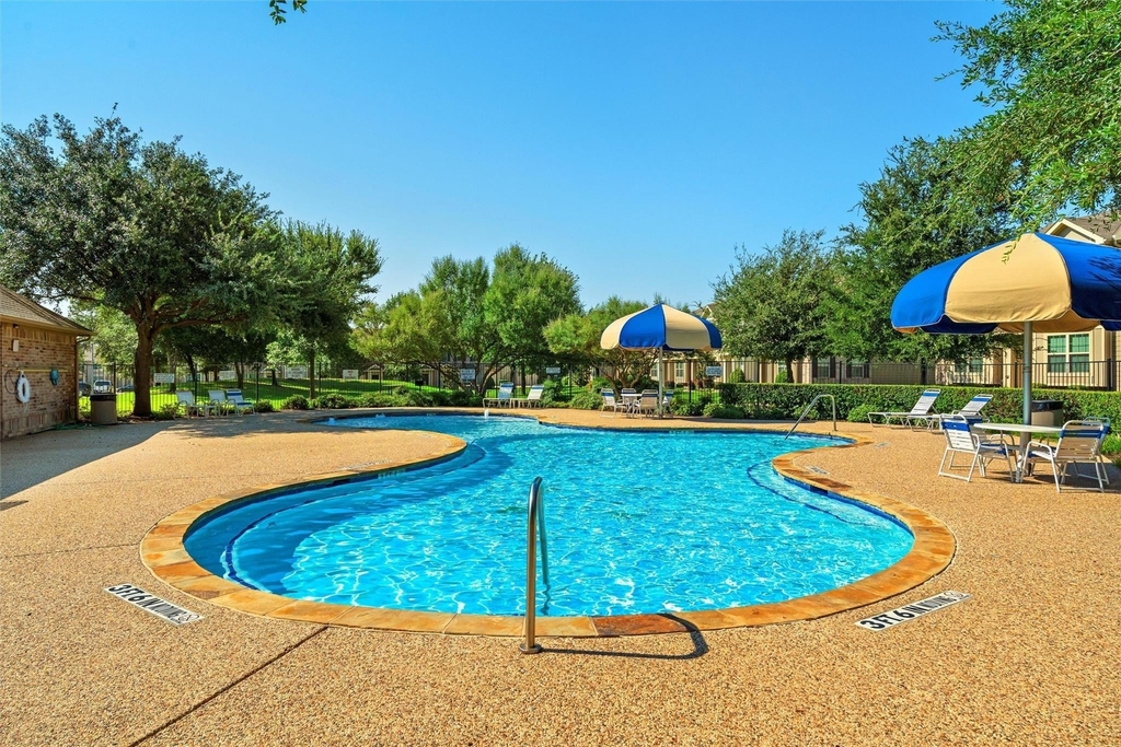 6900 Carrington Lane - Photo 25