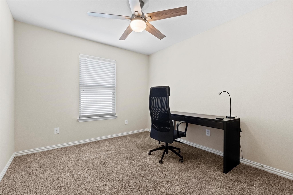 6900 Carrington Lane - Photo 21