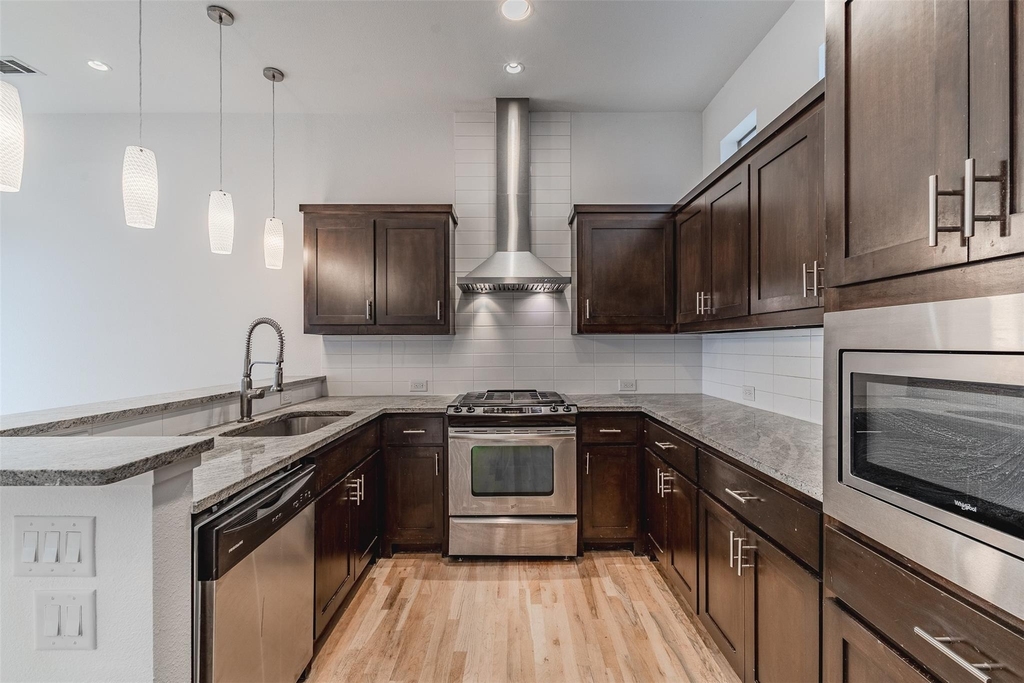 5017 Manett Street - Photo 11