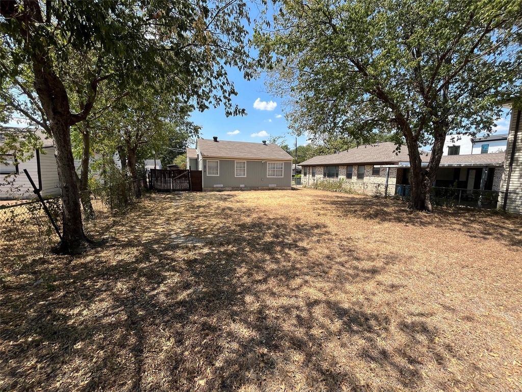 6814 Lockheed Avenue - Photo 13