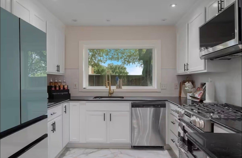 9003 Villa Park Circle - Photo 19