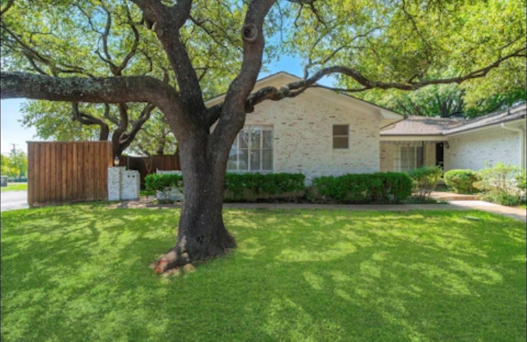 9003 Villa Park Circle - Photo 2