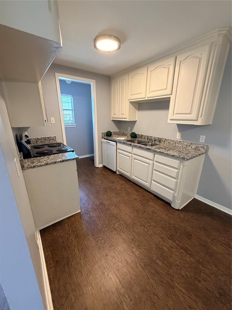 508 Ingram Street - Photo 4