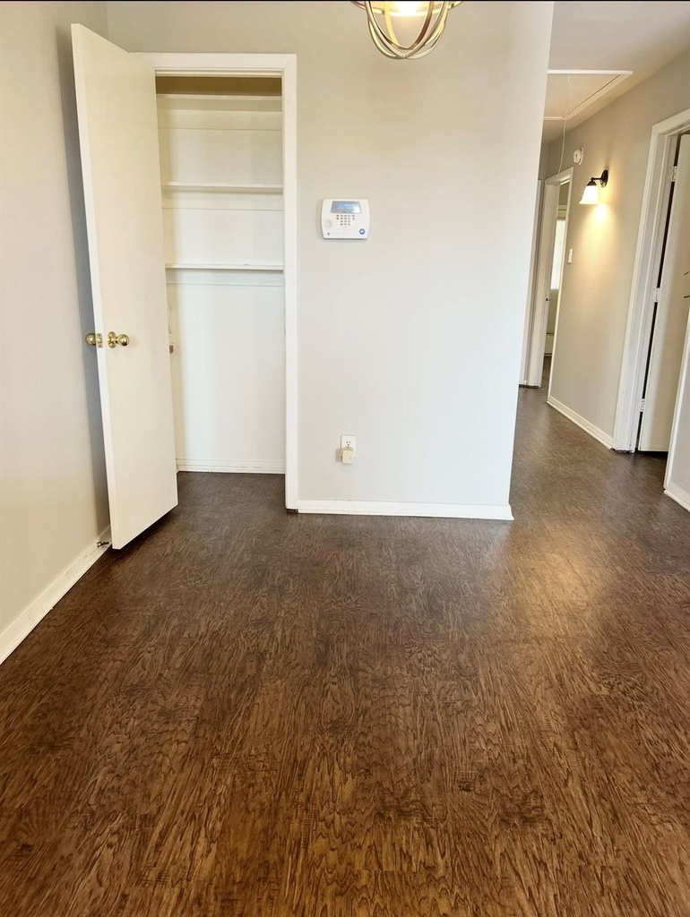 508 Ingram Street - Photo 10