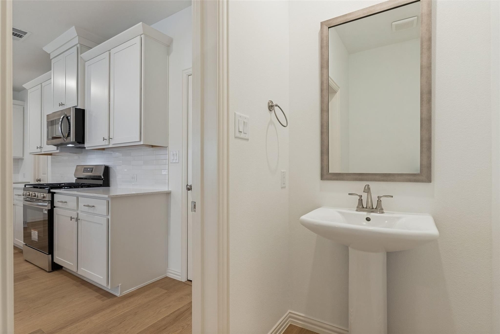4766 Lunker Street - Photo 10
