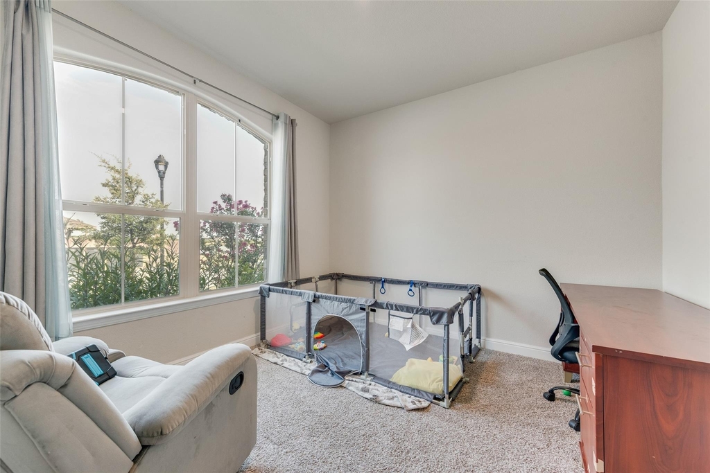11229 Guinness Drive - Photo 6