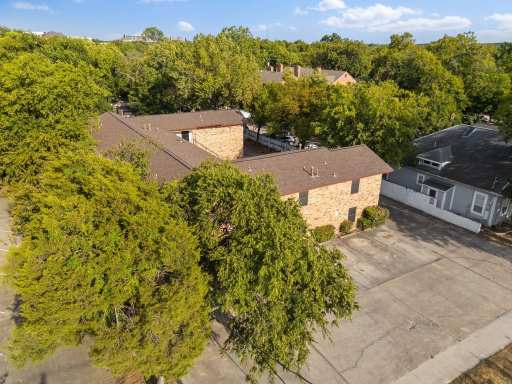 1108 N Elm Street - Photo 20