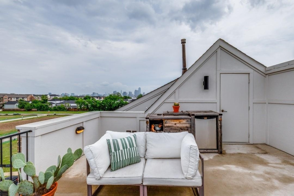 1410 Elevado Drive - Photo 24
