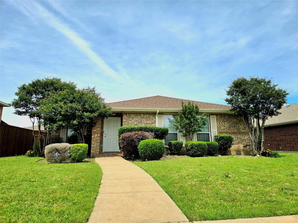 4156 Palace Place - Photo 1