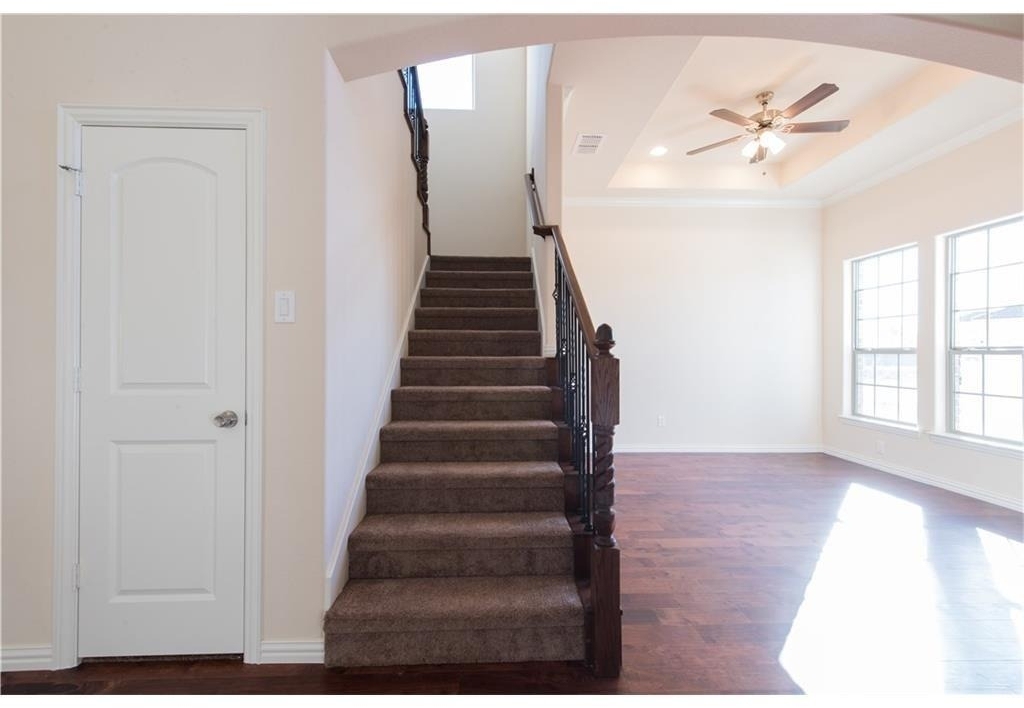 4004 Hanaa Court - Photo 8