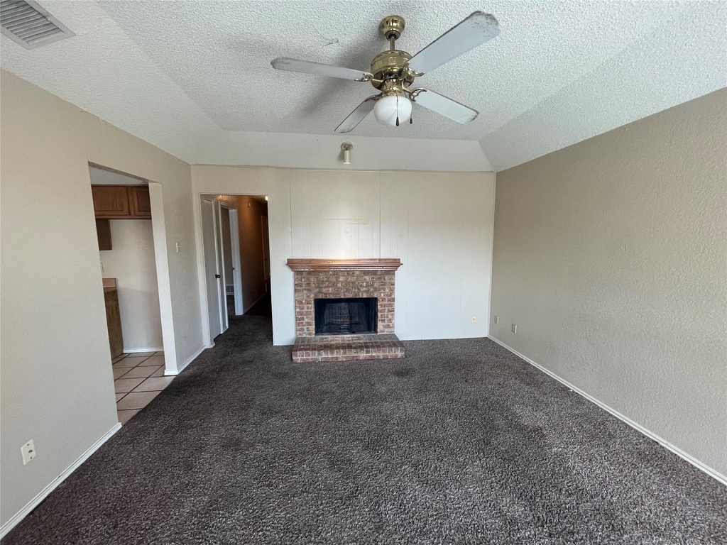 2709 Stanford Street - Photo 4