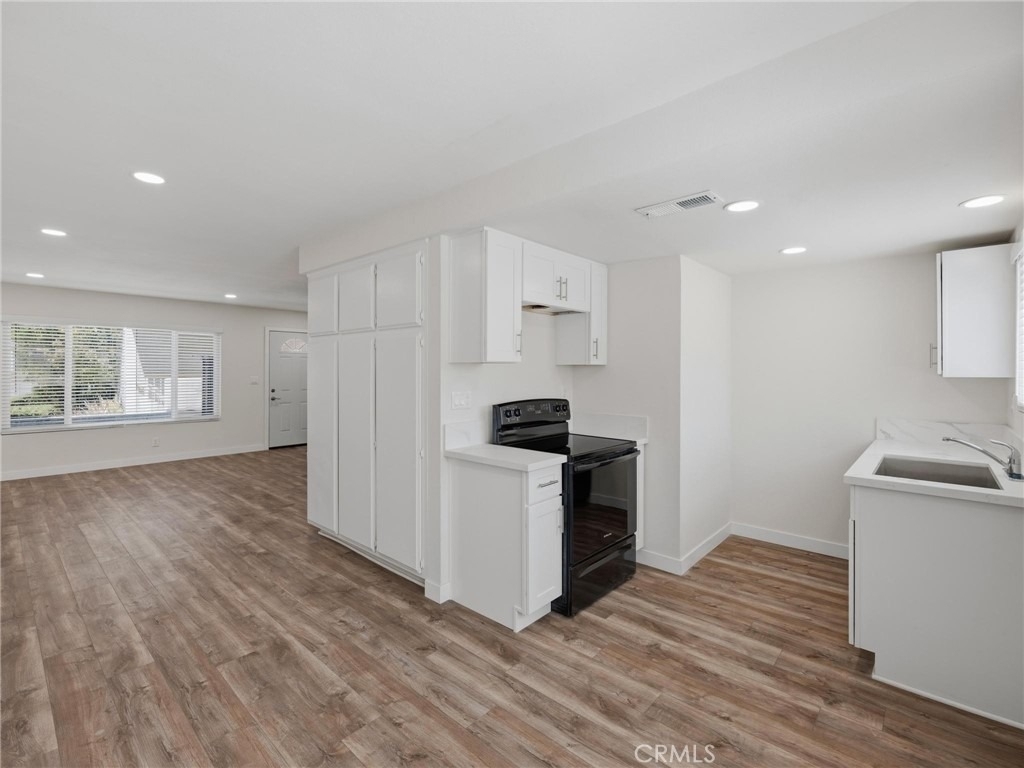 104 N Atlantic - Photo 11
