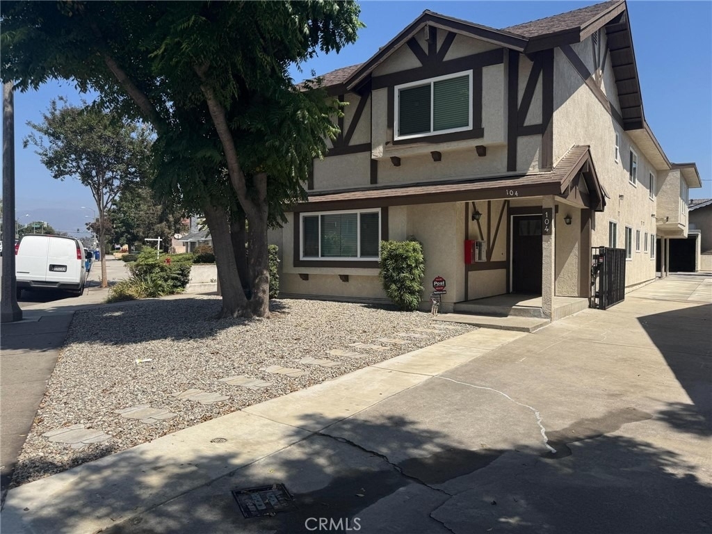104 N Atlantic - Photo 1