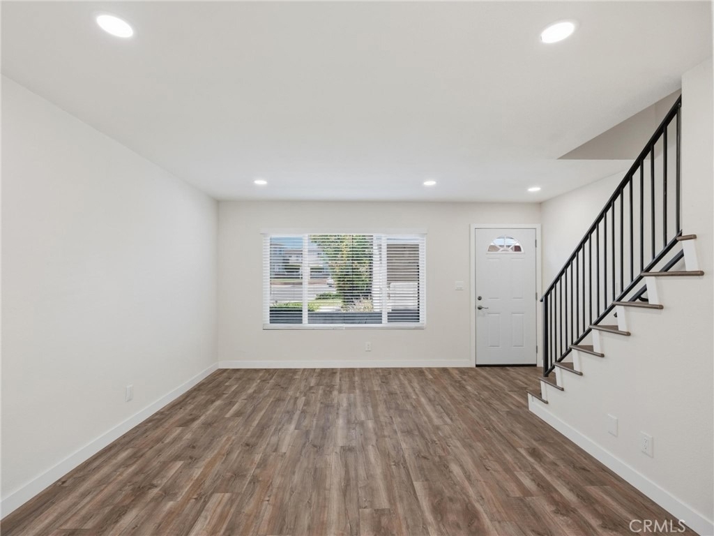 104 N Atlantic - Photo 6