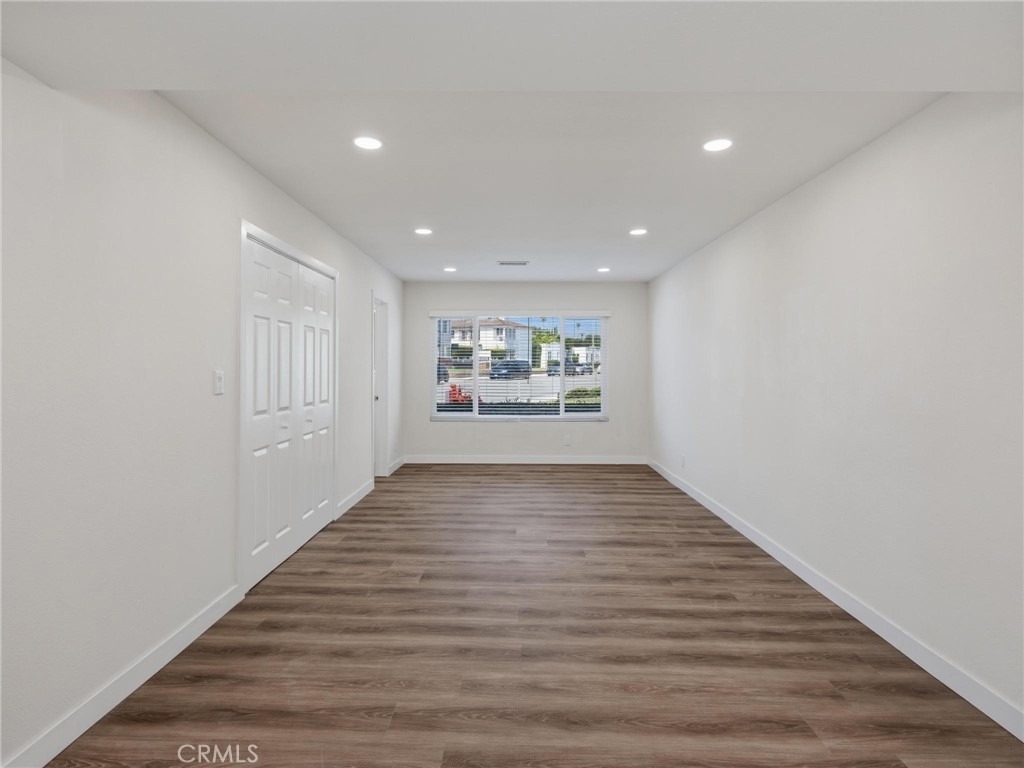 104 N Atlantic - Photo 6